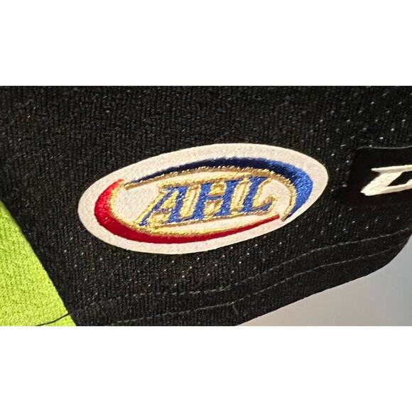 CCM Chicago Wolves AHL Youth Hockey Jersey - S/M - Picture 4 of 7